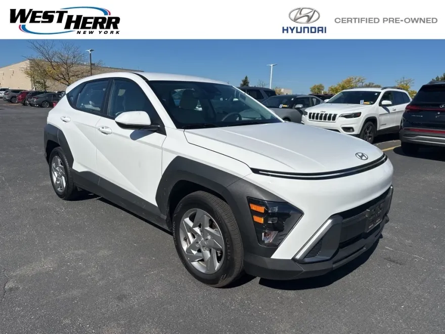 2025 Hyundai Kona SE photo 1