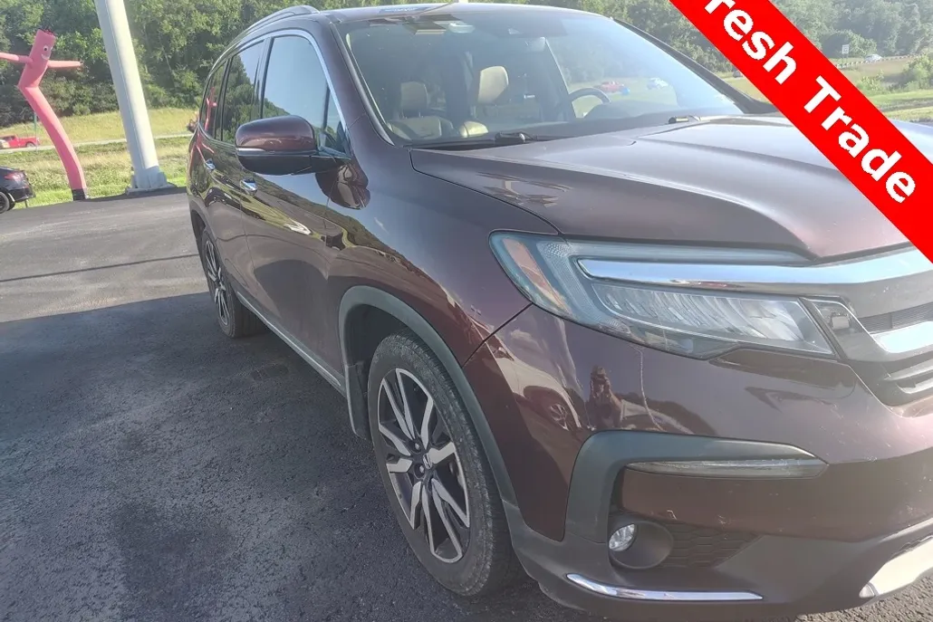 2021 Honda Pilot Touring photo 1
