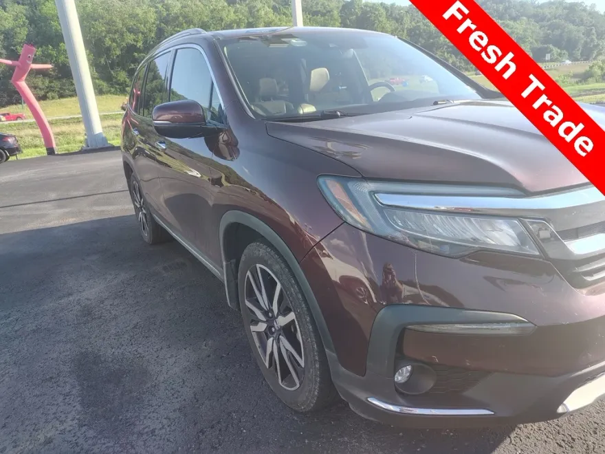 2021 Honda Pilot Touring photo 1