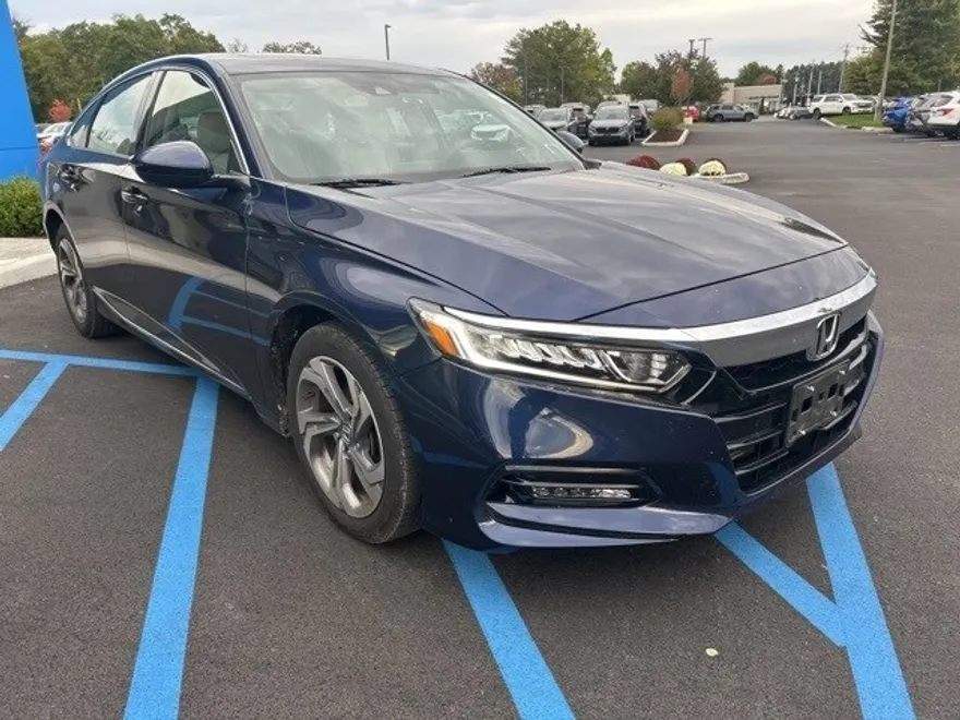 2020 Honda Accord EX photo 1
