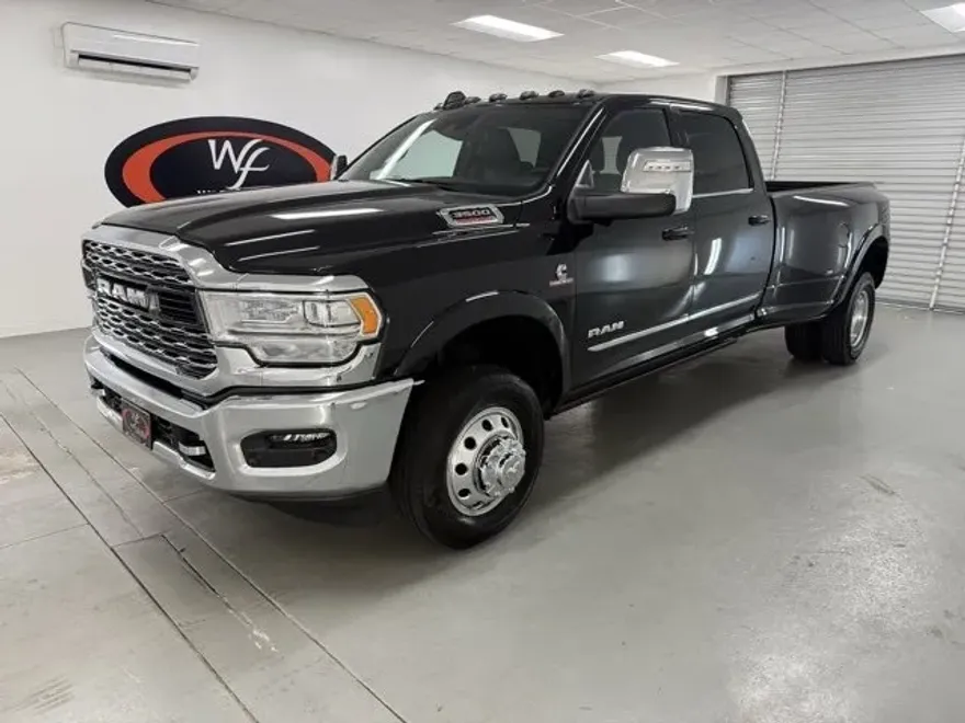 2024 Ram 3500 Limited photo 1
