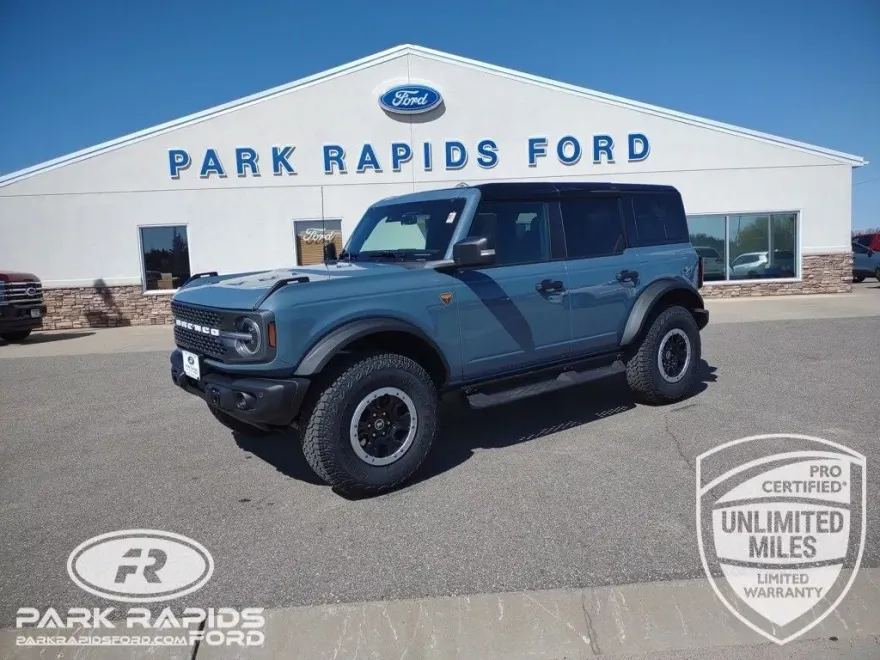 2025 Ford Bronco Badlands photo 1