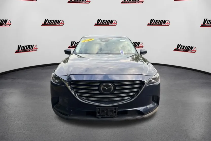 2019 Mazda CX-9 Touring photo 1