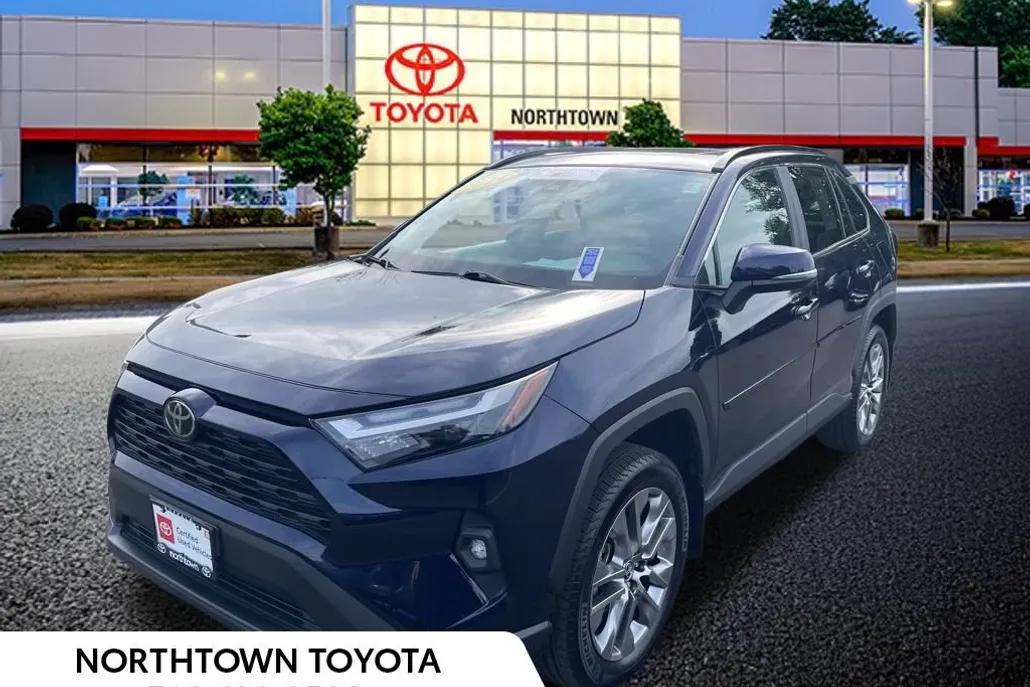 2024 Toyota RAV4 XLE Premium photo 1
