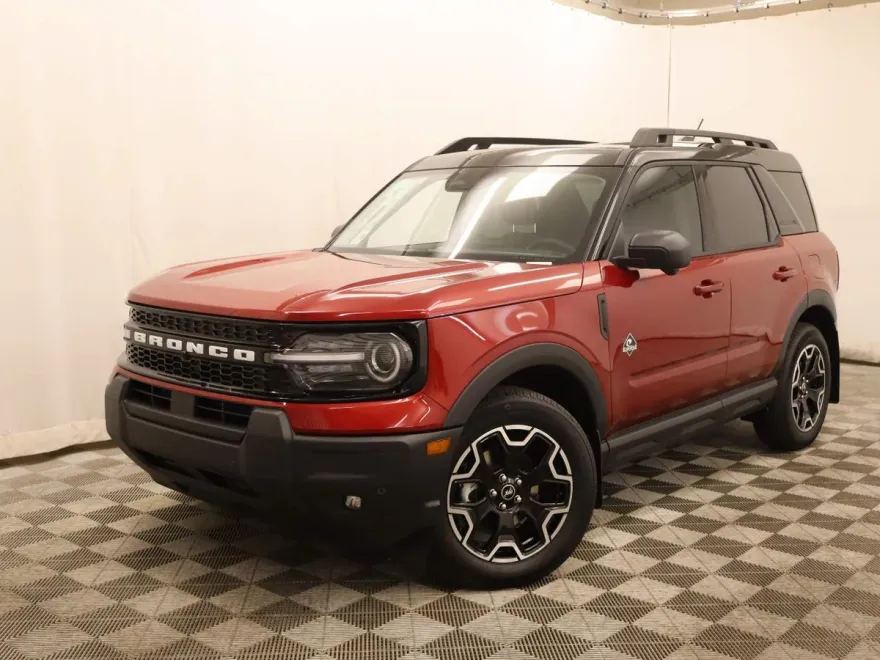 2025 Ford Bronco Sport Outer Banks photo 1