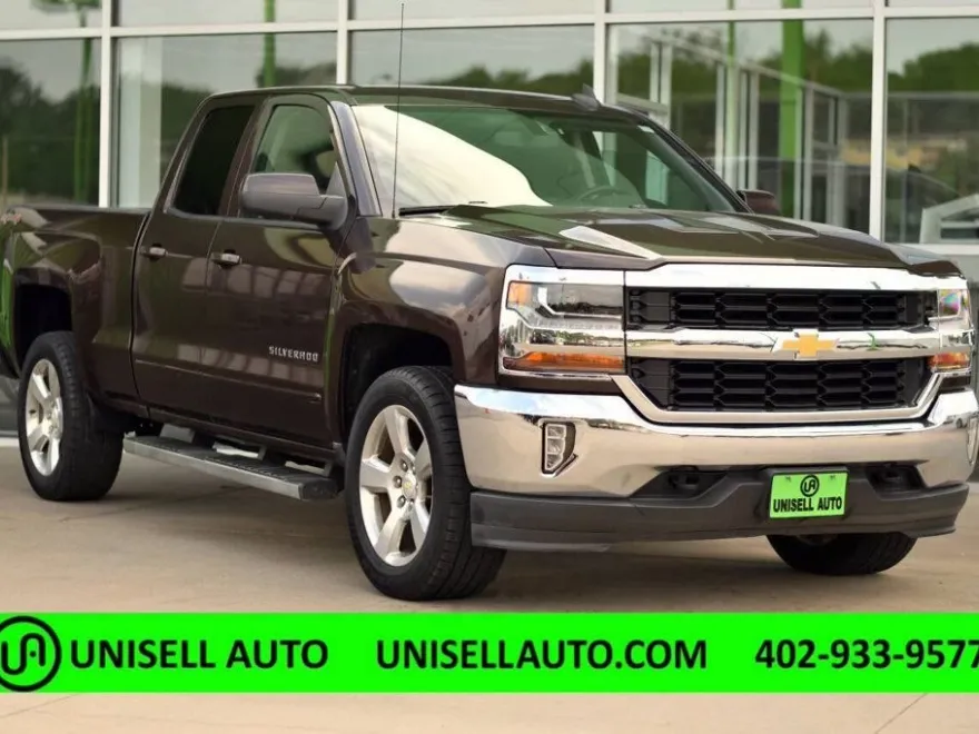 2016 Chevrolet Silverado 1500 photo 1
