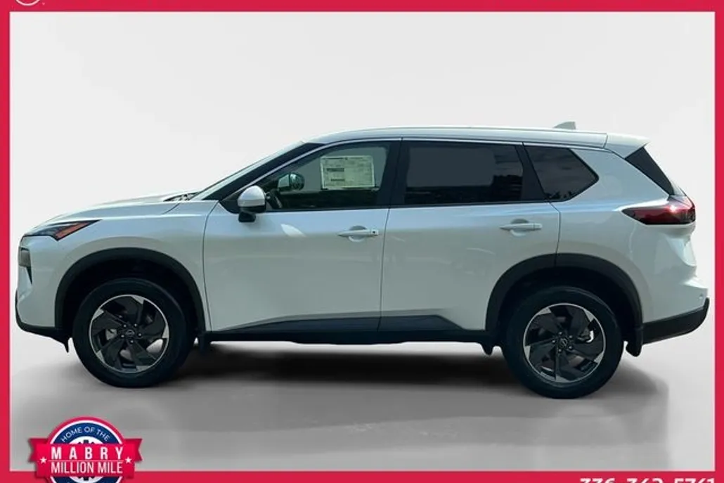2026 Nissan Rogue SV photo 1