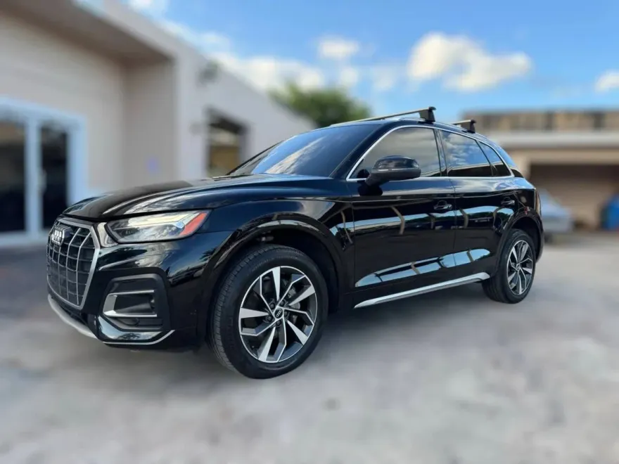 2021 Audi Q5 45 TFSI Premium Plus photo 1
