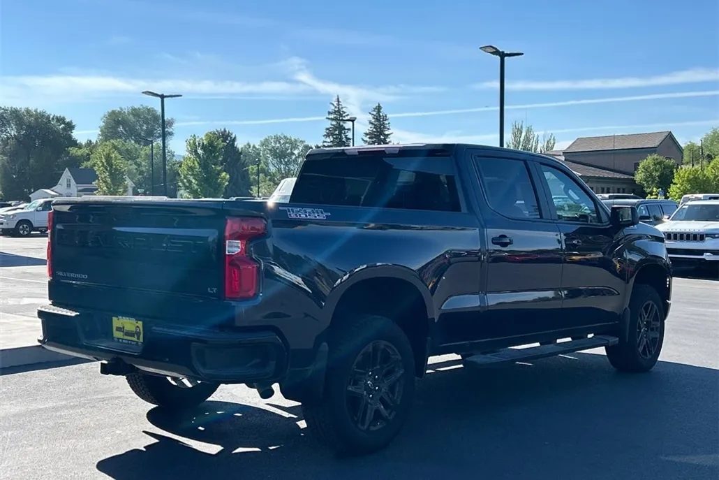 2024 Chevrolet Silverado 1500 LT Trail Boss photo 1