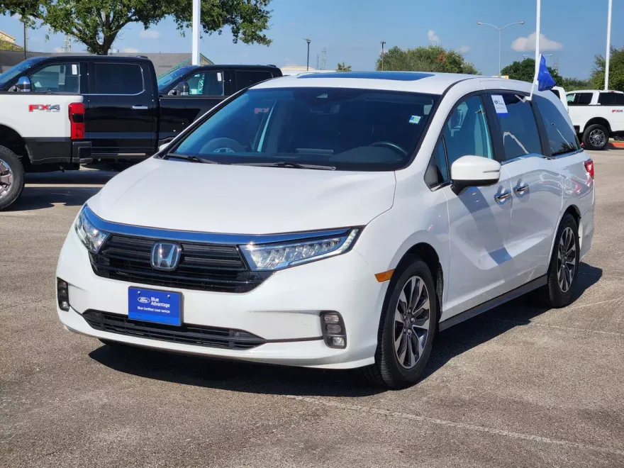 2024 Honda Odyssey EX-L photo 1