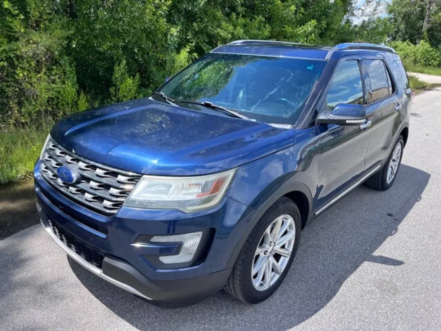 2016 Ford Explorer Limited photo 1