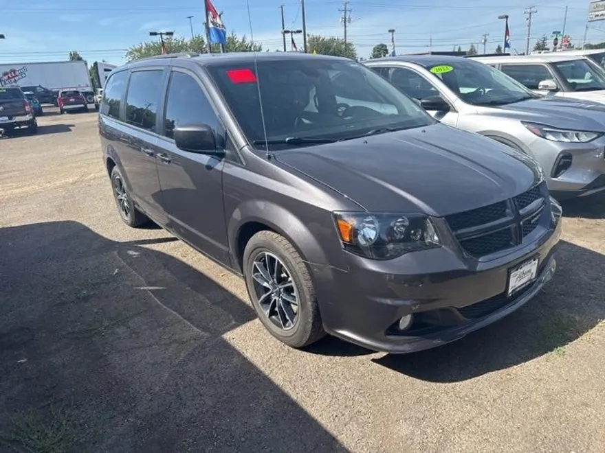 2018 Dodge Grand Caravan GT photo 1