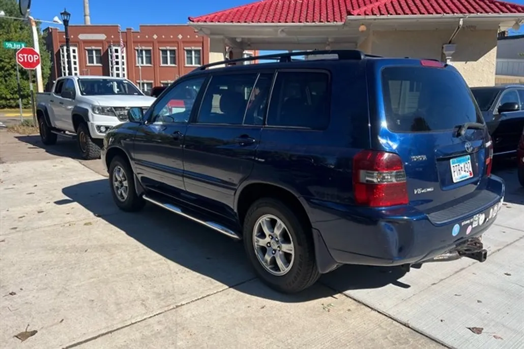 2004 Toyota Highlander photo 1