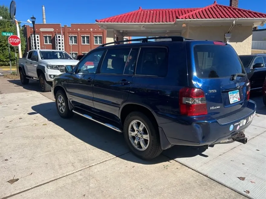 2004 Toyota Highlander photo 1