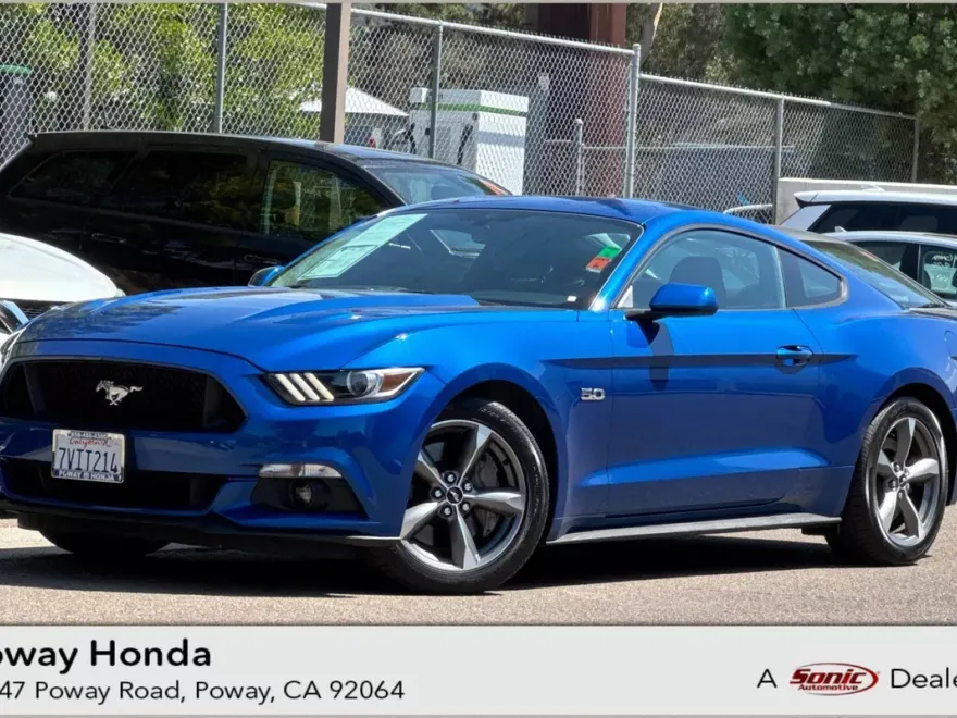 2017 Ford Mustang GT photo 1