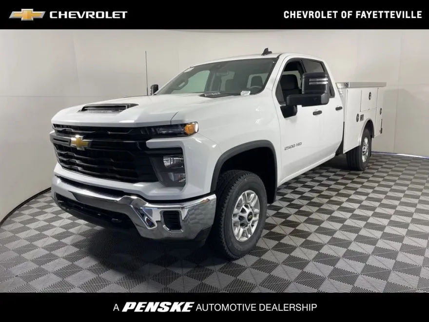 2025 Chevrolet Silverado 2500HD photo 1