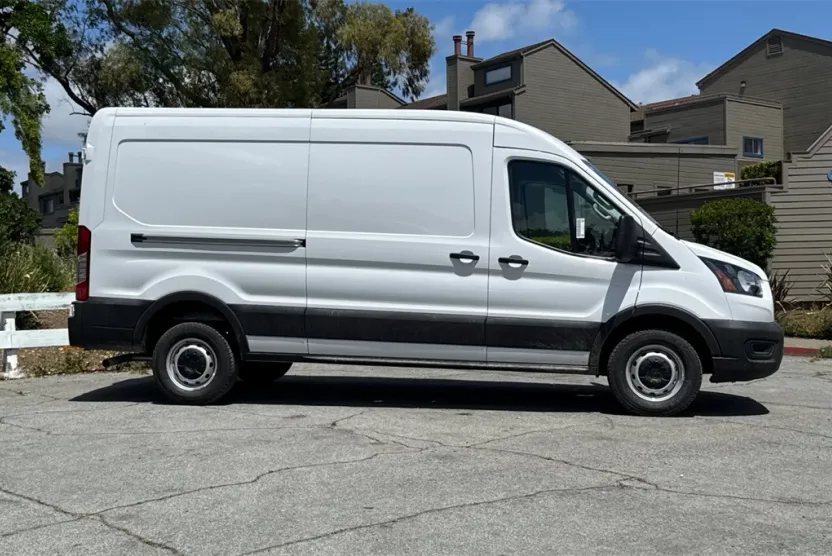 2025 Ford Transit photo 1