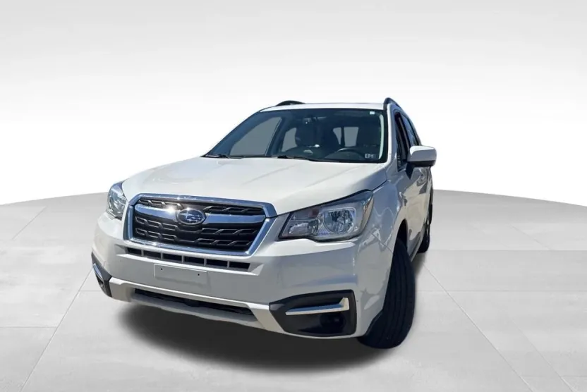 2018 Subaru Forester 2.5i Premium photo 1