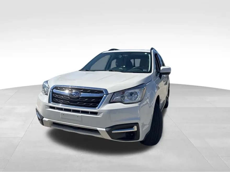 2018 Subaru Forester 2.5i Premium photo 1