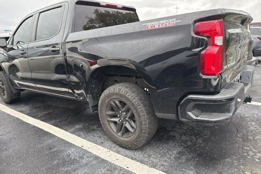 2021 Chevrolet Silverado 1500 Custom Trail Boss photo 1