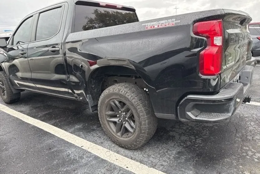 2021 Chevrolet Silverado 1500 Custom Trail Boss photo 1
