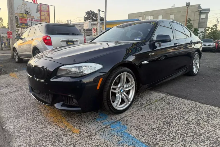 2013 Bmw 550i xDrive photo 1