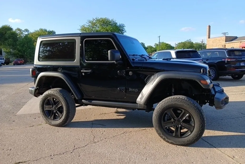 2024 Jeep Wrangler Sport photo 1