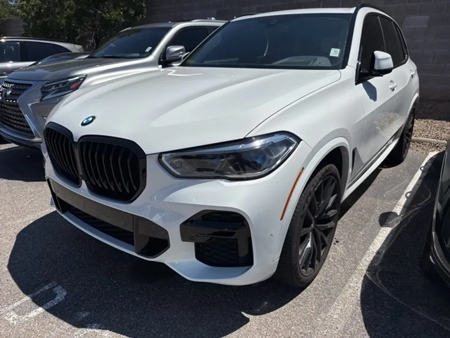 2023 Bmw X5 M50i photo 1