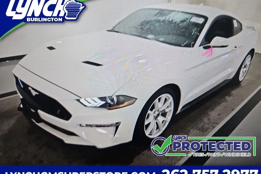 2022 Ford Mustang GT photo 1