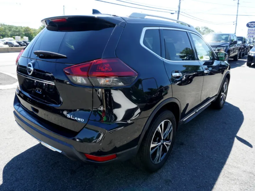 2018 Nissan Rogue AWD SL photo 1