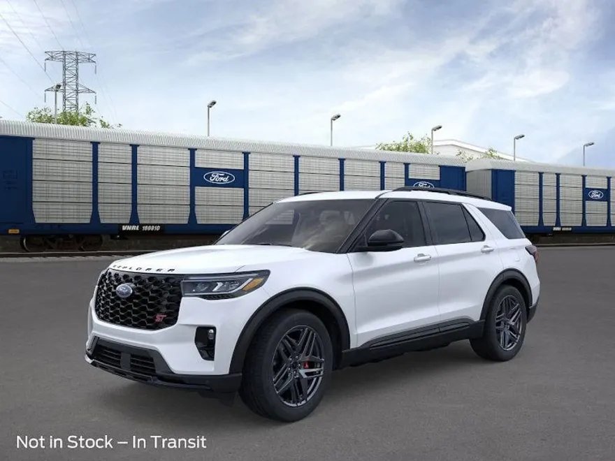 2025 Ford Explorer ST photo 1