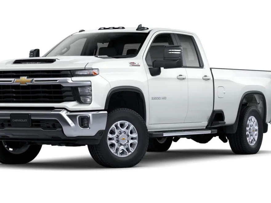 2025 Chevrolet Silverado 3500HD LT photo 1