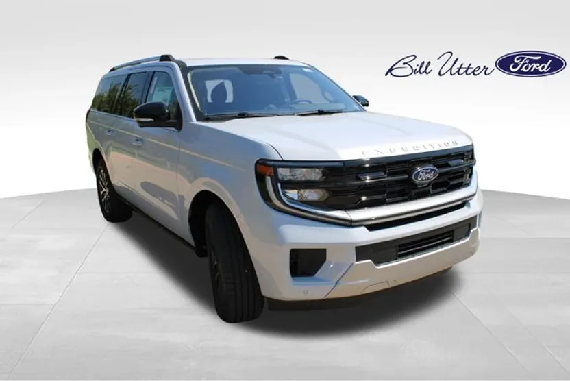 2025 Ford Expedition MAX Platinum photo 1