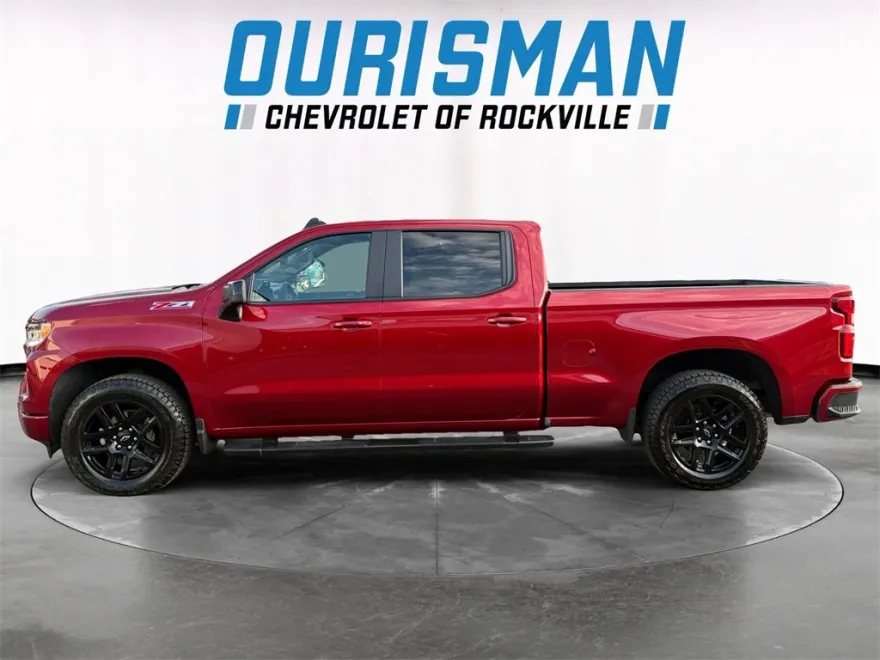 2025 Chevrolet Silverado 1500 RST photo 1