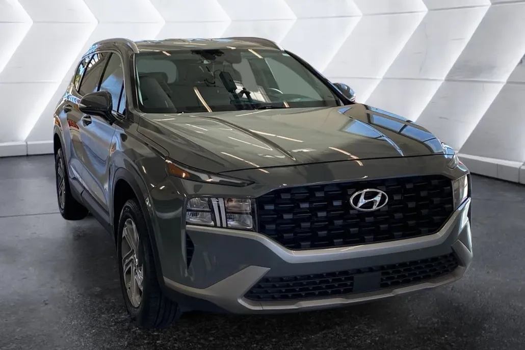 2023 Hyundai Santa Fe SEL photo 1