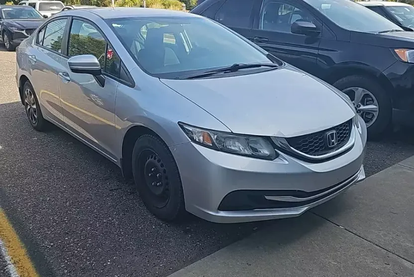 2015 Honda Civic LX photo 1
