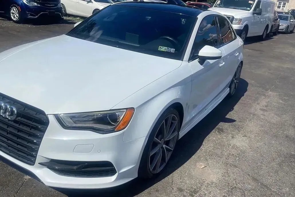 2016 Audi S3 Premium Plus photo 1