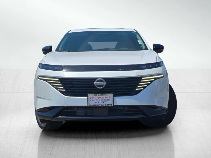 2025 Nissan Murano Platinum photo 1