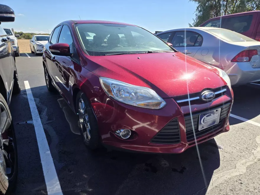 2014 Ford Focus SE photo 1