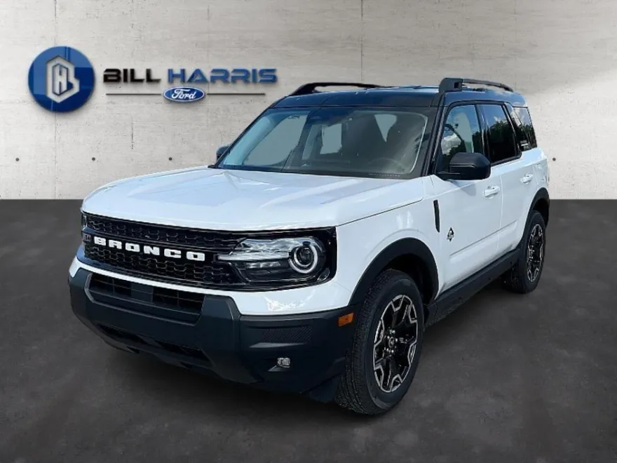 2025 Ford Bronco Sport Outer Banks photo 1