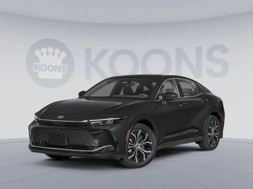 2026 Toyota Crown XLE photo 1