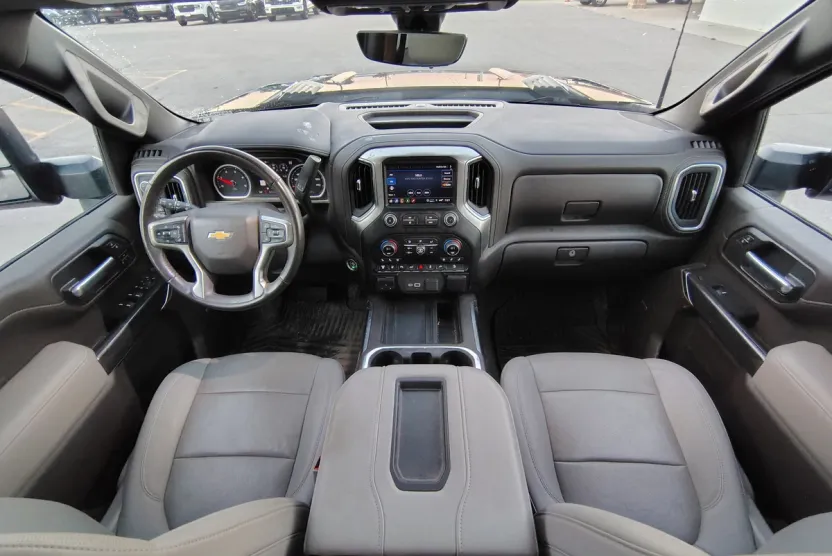 2021 Chevrolet Silverado 2500HD LTZ photo 1