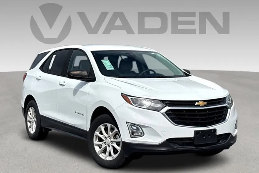2020 Chevrolet Equinox LS photo 1