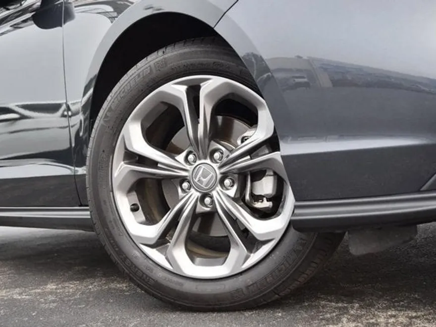 2024 Honda Accord EX photo 1
