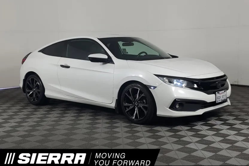 2019 Honda Civic Sport photo 1