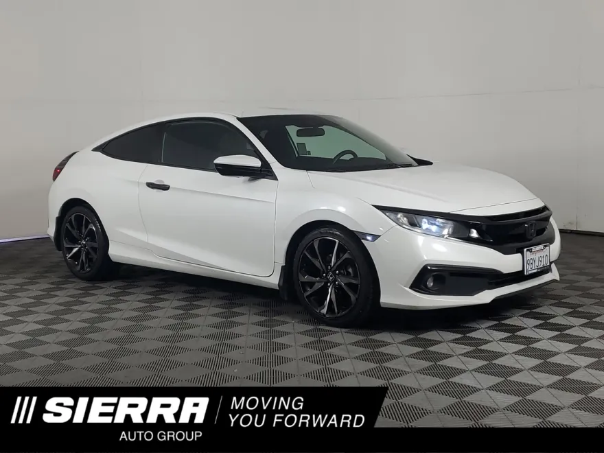 2019 Honda Civic Sport photo 1