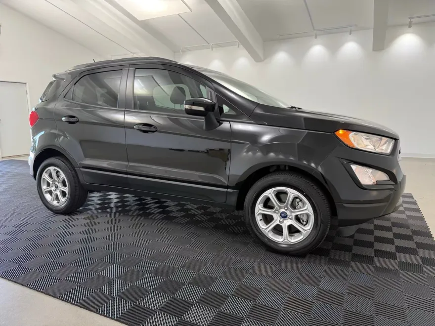 2020 Ford EcoSport SE photo 1