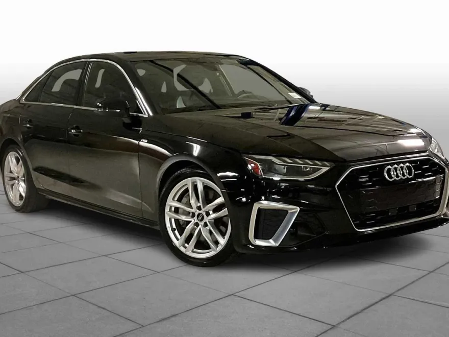 2023 Audi A4 S line Quattro Premium Plus photo 1