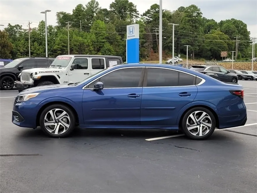 2022 Subaru Legacy Limited photo 1