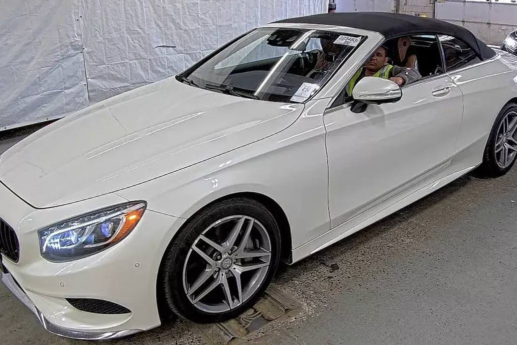2017 Mercedes Benz S 550 photo 1